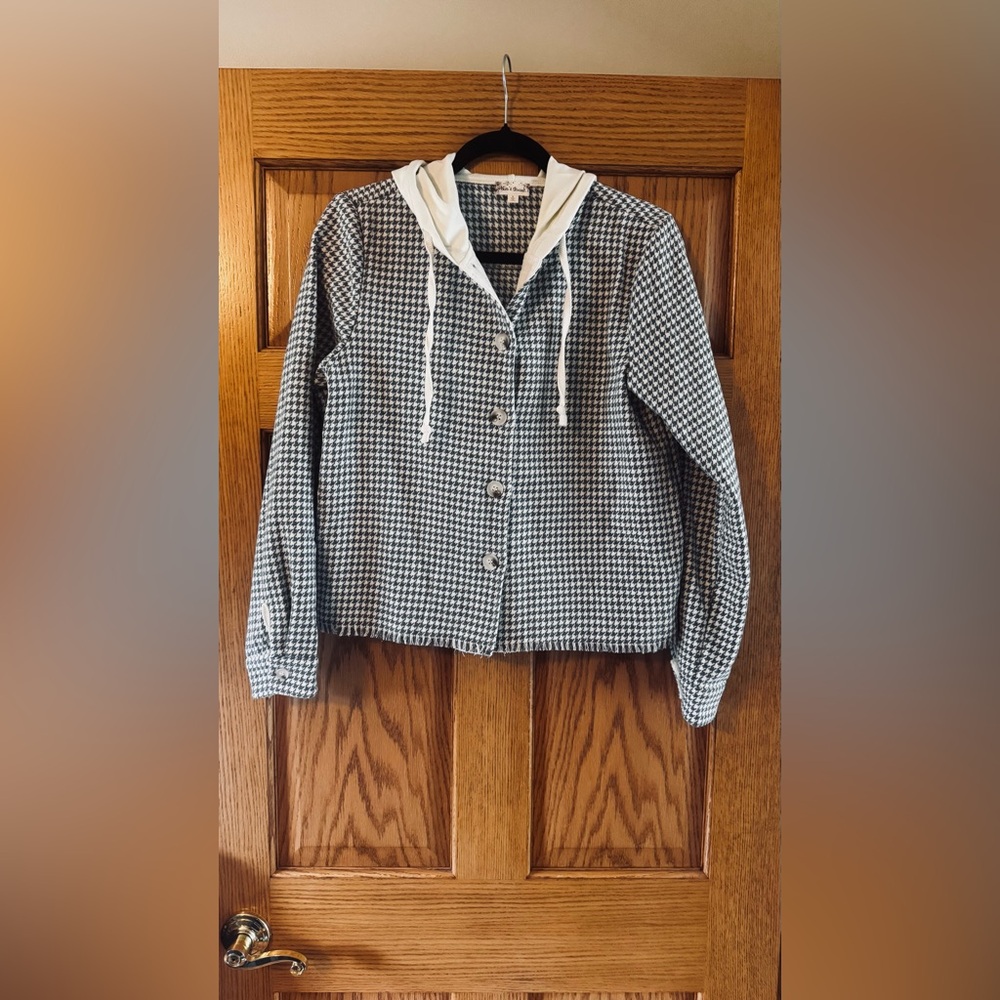 Hem & Thread Monochrome Houndstooth Knit